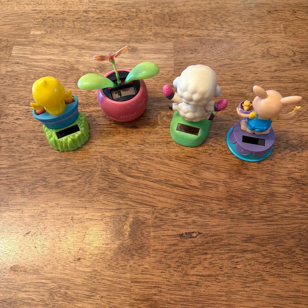 Solar‎ toy dancing lot bundle of 4 Easter bundle